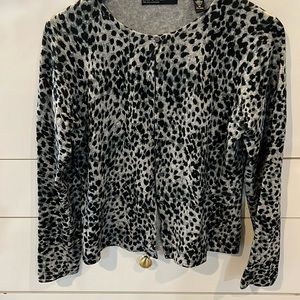 Beautiful cashmere cardigan